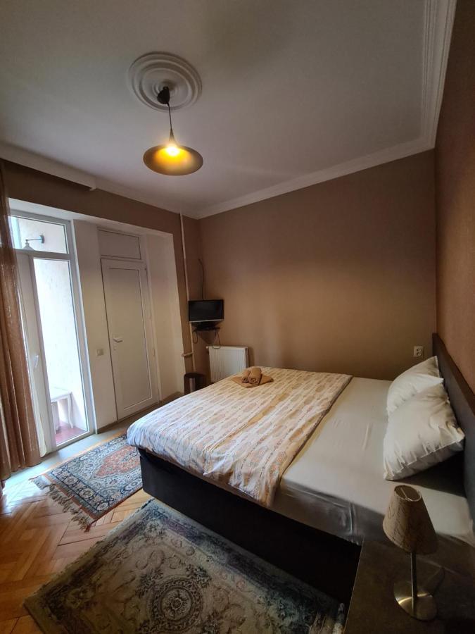 Hotel Bu Tbilisi Eksteriør bilde