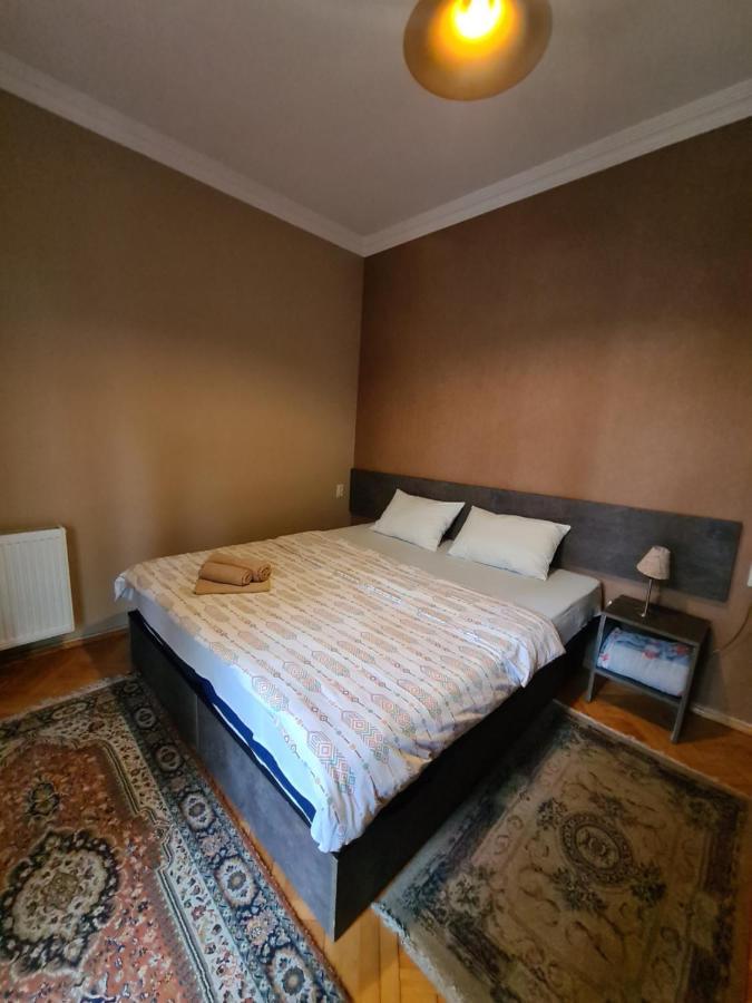 Hotel Bu Tbilisi Eksteriør bilde