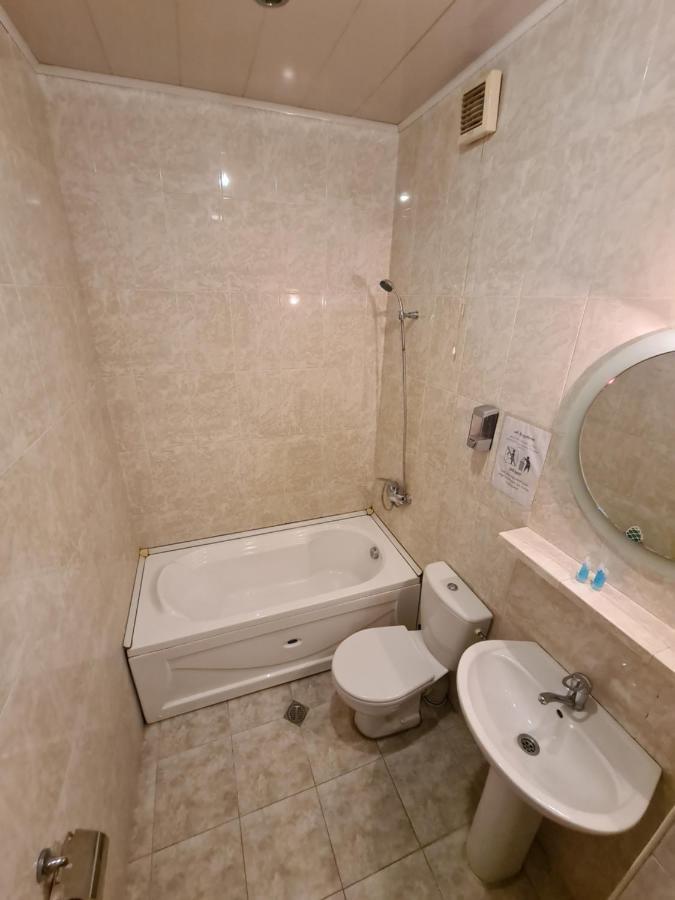 Hotel Bu Tbilisi Eksteriør bilde