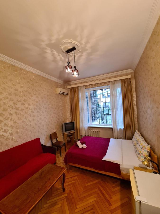 Hotel Bu Tbilisi Eksteriør bilde