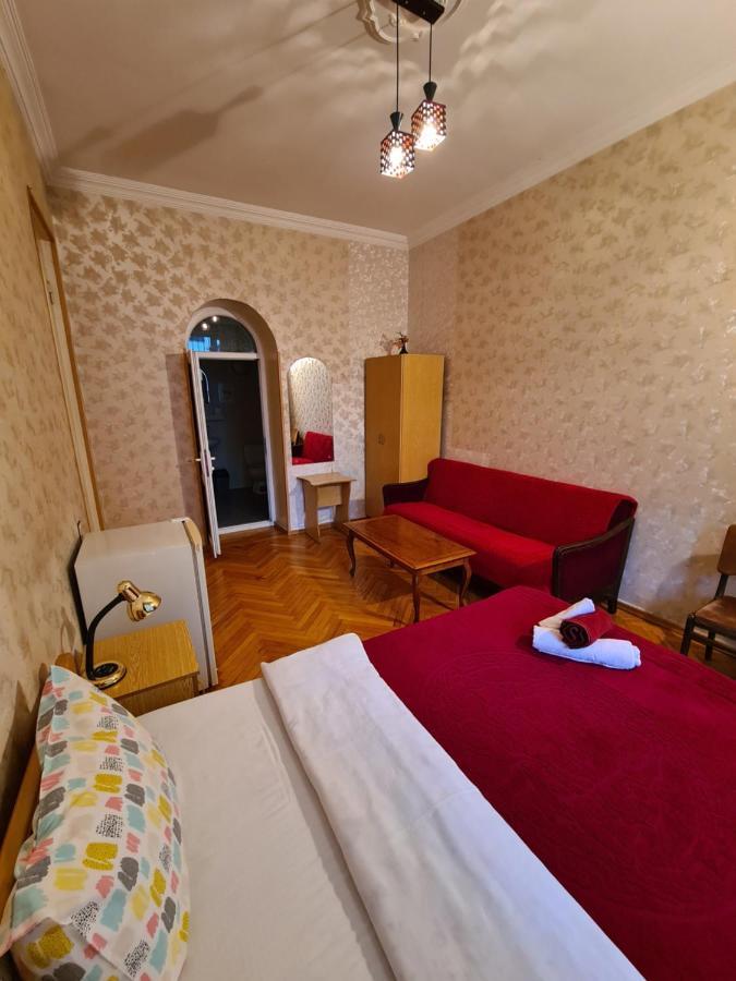 Hotel Bu Tbilisi Eksteriør bilde